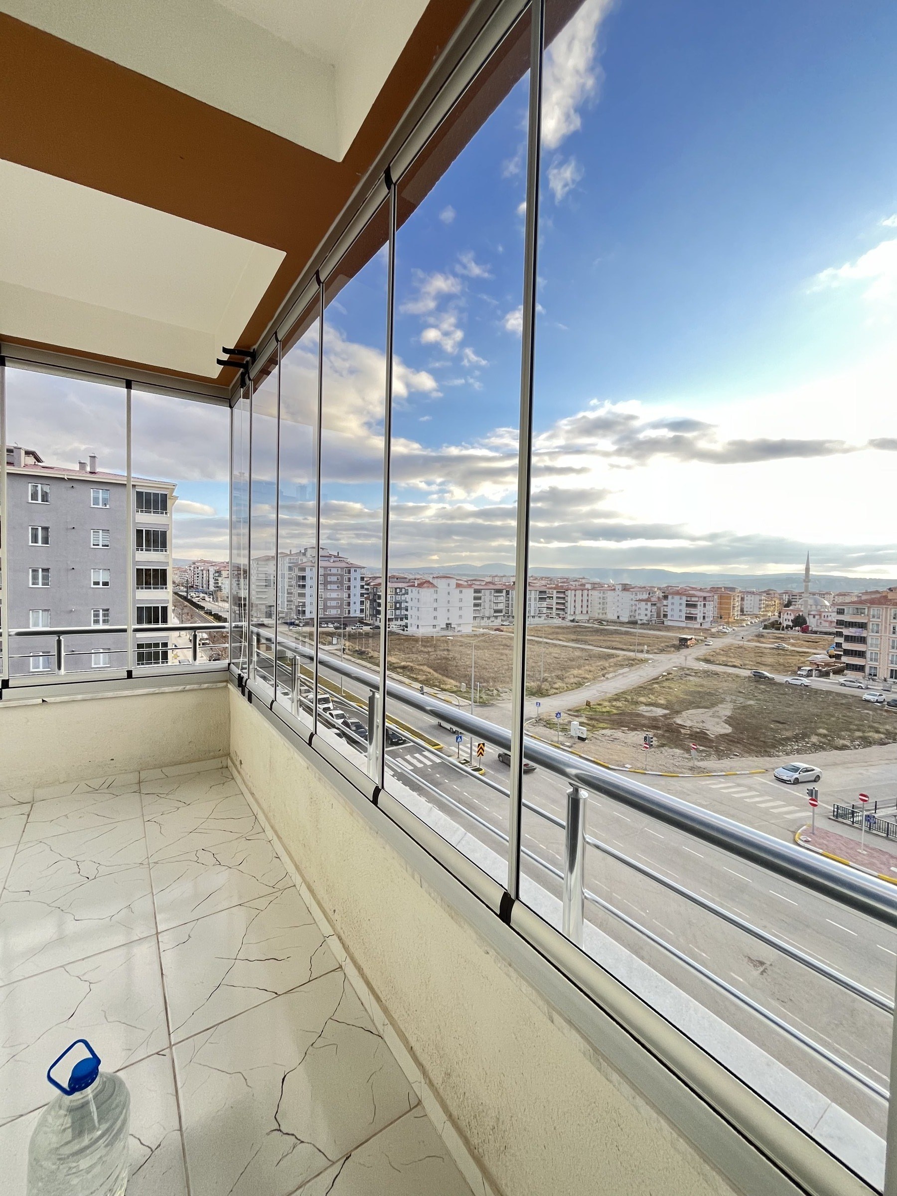 OSMANCIK CADDESİNDE KİRALIK DAİRE 3