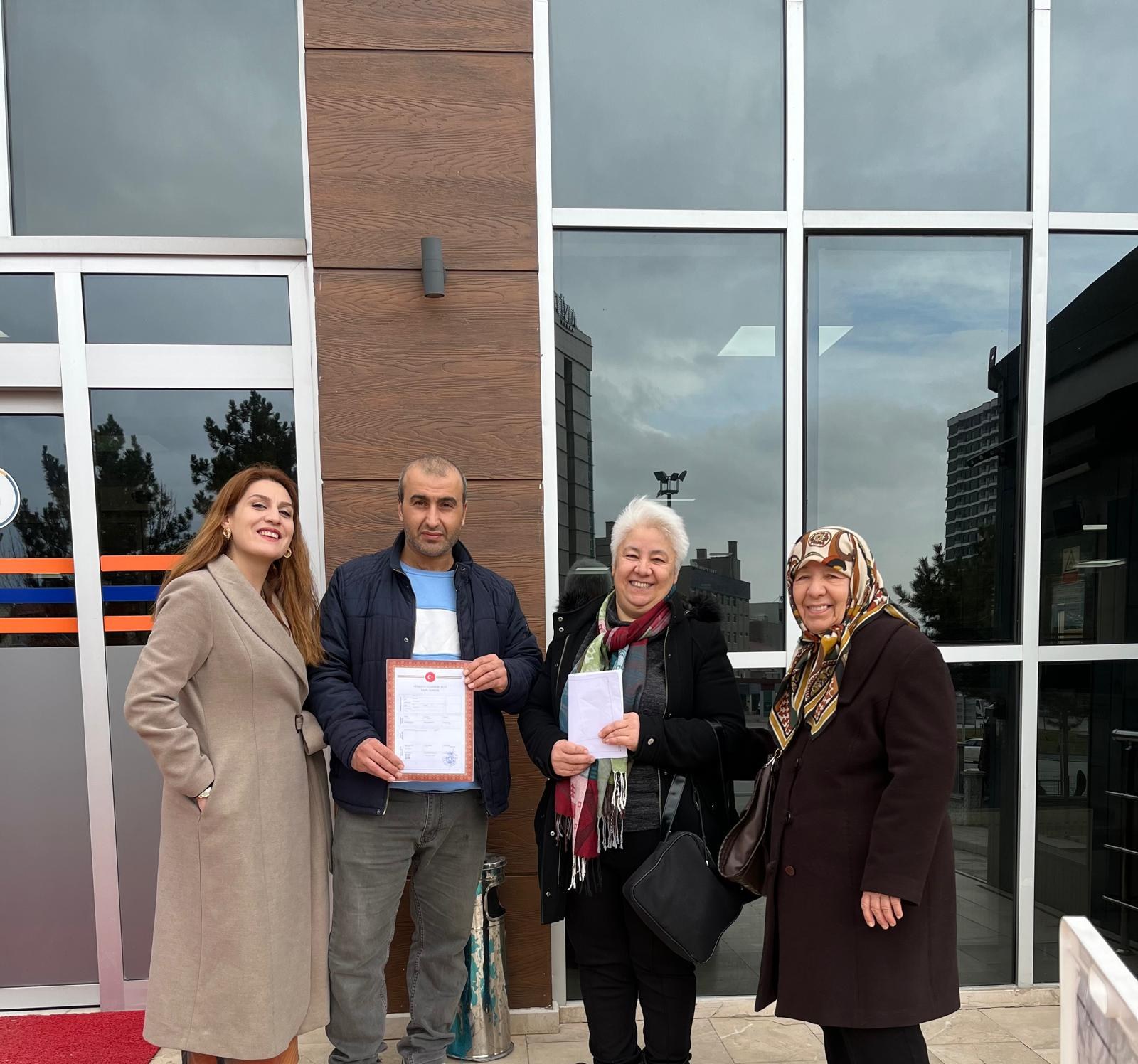 SARIÇAM AİLESİNE YENİ DAİRESİ HAYIRLI OLSUN